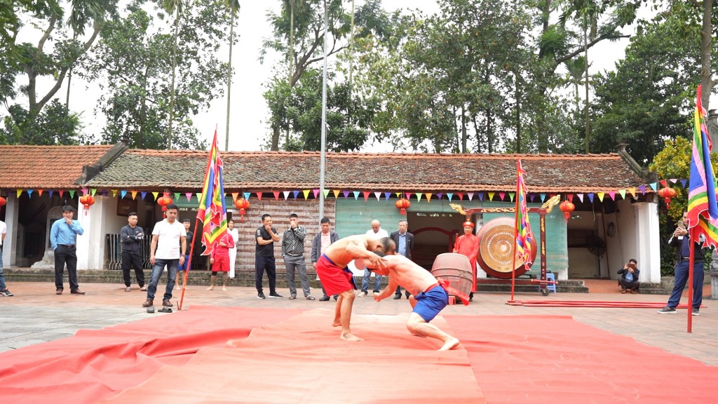 Sẵn sàng khai hội vật dân tộc truyền thống xã Dương Hoà