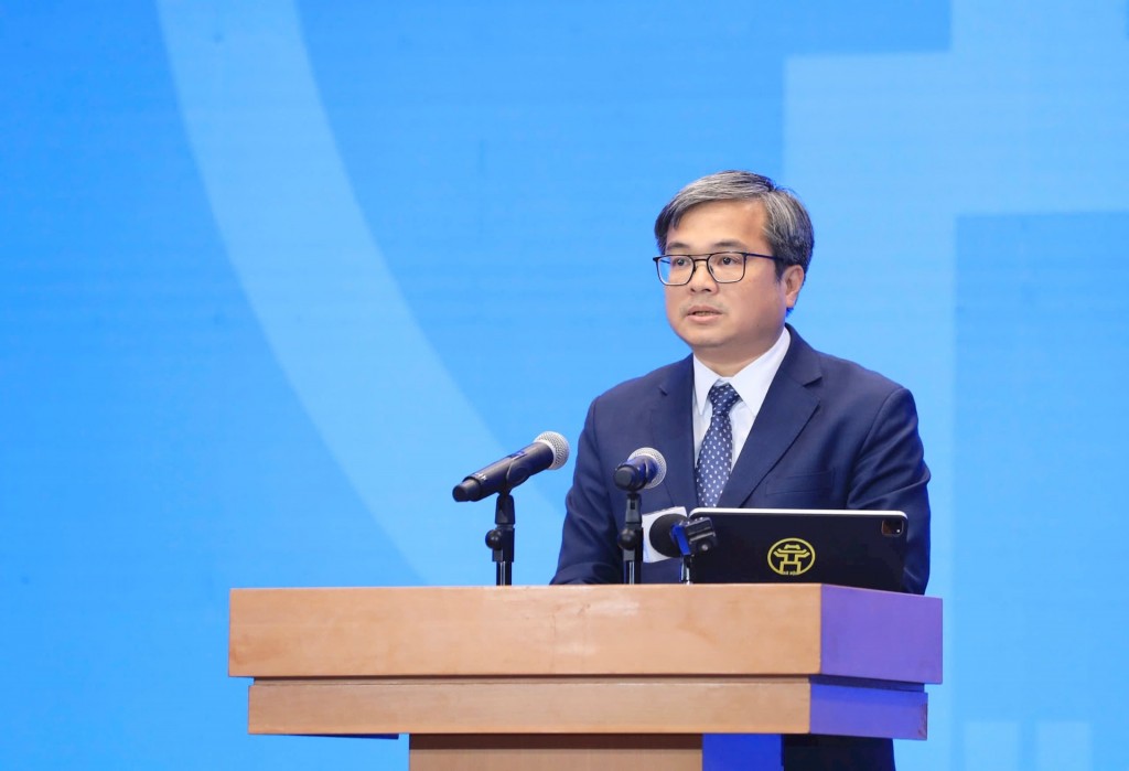 Phó Chủ tịch UBND thành phố Hà Nội Trương Việt Dũng phát biểu tại sự kiện. Ảnh: Phạm Linh