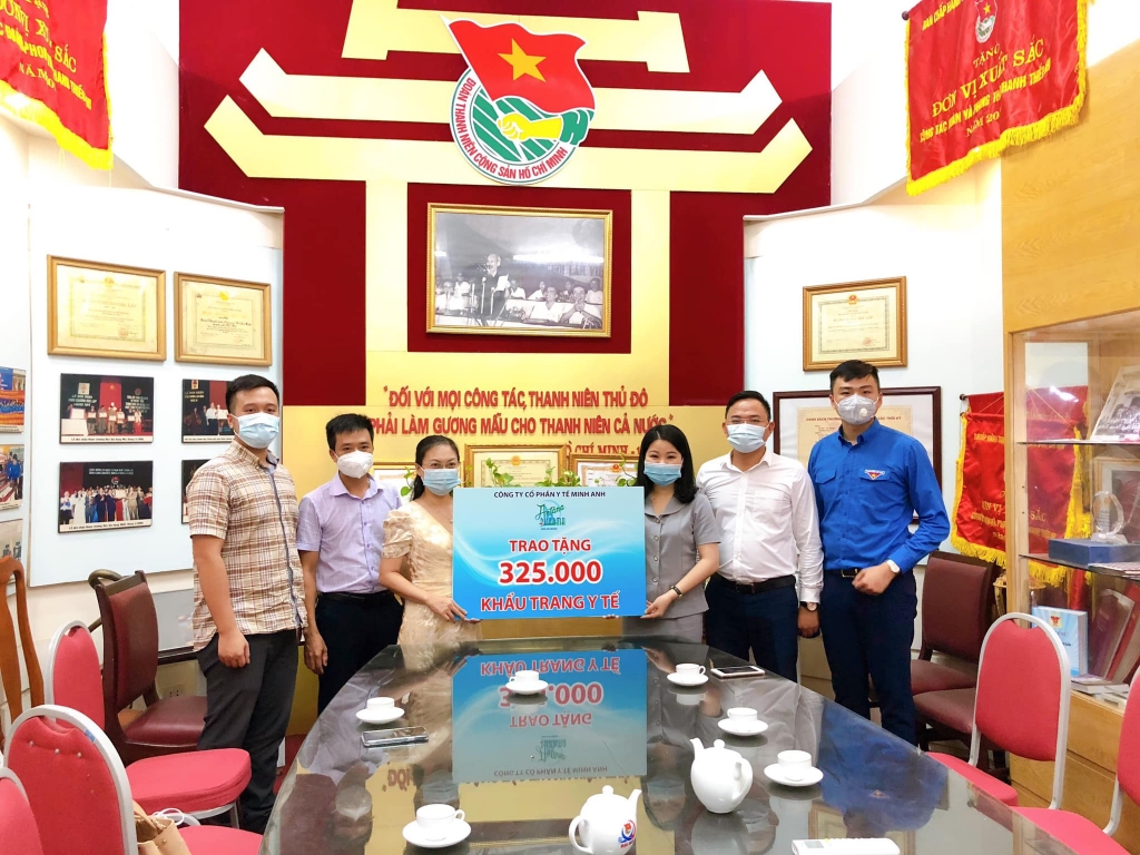 325.000 khẩu trang đạt chuẩn sẵn sàng 