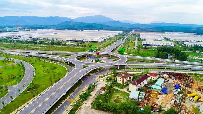 Khu kinh tế mở và sân bay Chu Lai thúc đẩy sự phát triển các dự án bất động sản, đô thị (Ảnh TN)