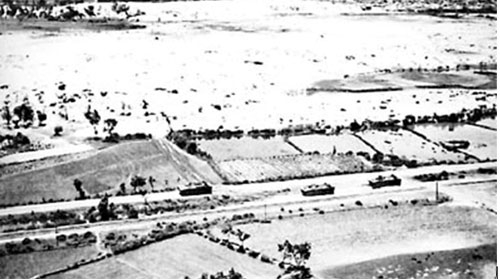 Lữ đoàn 9 Thủy quân lục chiến Hoa Kỳ đổ bộ vào Chu Lai ngày 7-5-1965. Ảnh: The Ohio State University