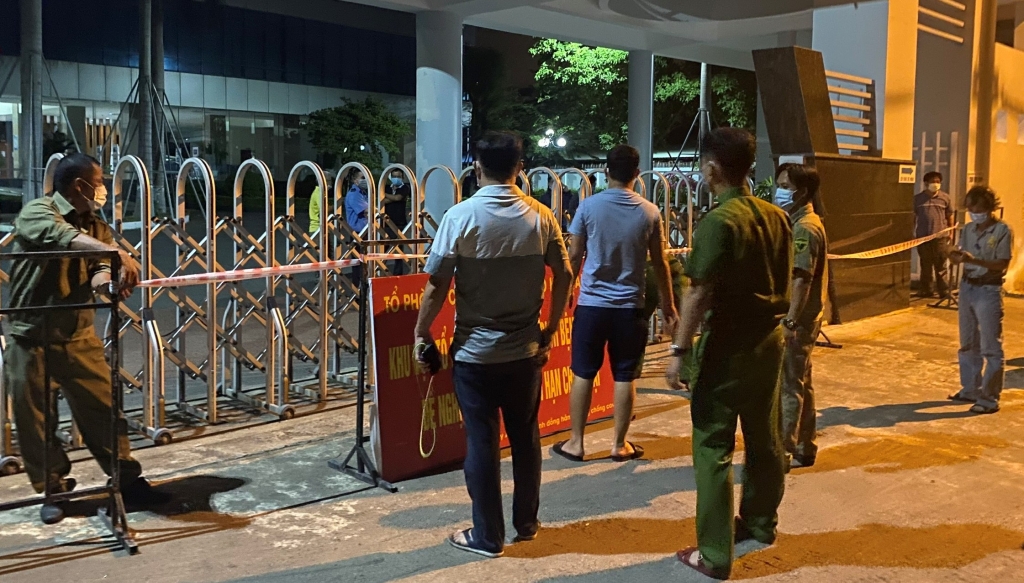 Phong tỏa khu vực có ca nhiễm Covid-19 Phong tỏa khu vực có ca nhiễm Covid-19