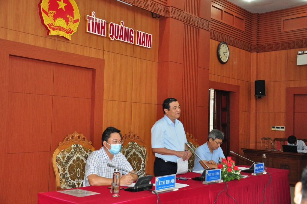 Ông Phan Việt Cường, Ủy viên ban chấp hành TW Đảng, Bí thư Tỉnh ủy, Chủ tịch HĐND tỉnh Quảng Nam phát biểu tại hội thảo