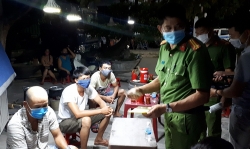 Thừa Thiên - Huế: Phát hiện nhóm tài xế khai báo gian dối để trốn cách ly