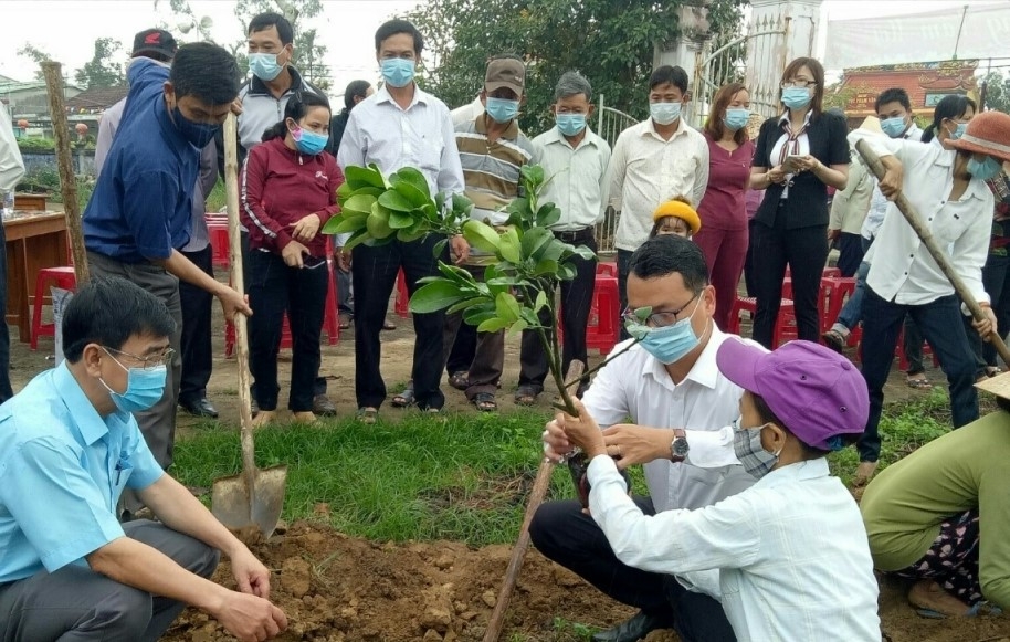 Hội Nông dân Điện Bàn phát động trồng 4.000 cây ăn quả năm 2021