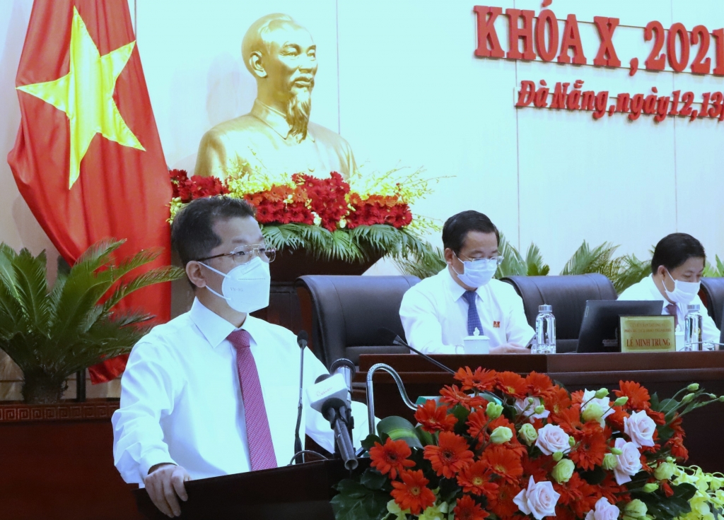 Bí Thư Thành ủy Đà Nẵng Nguyễn Văn Quảng phát biểu khai mạc kỳ họp
