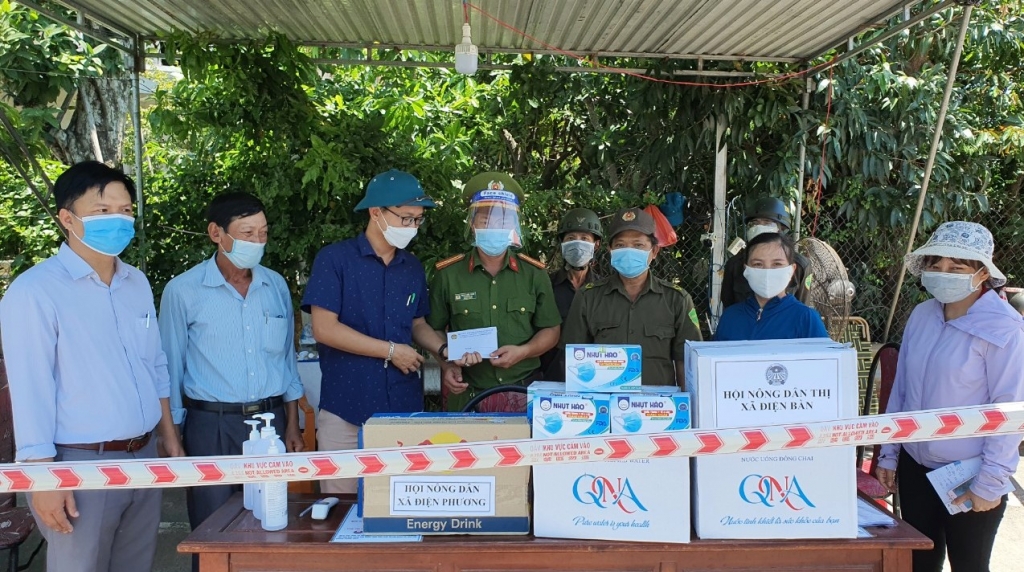 Quảng Nam: Nông dân Điện Bàn chung tay cùng tuyến đầu chống dịch