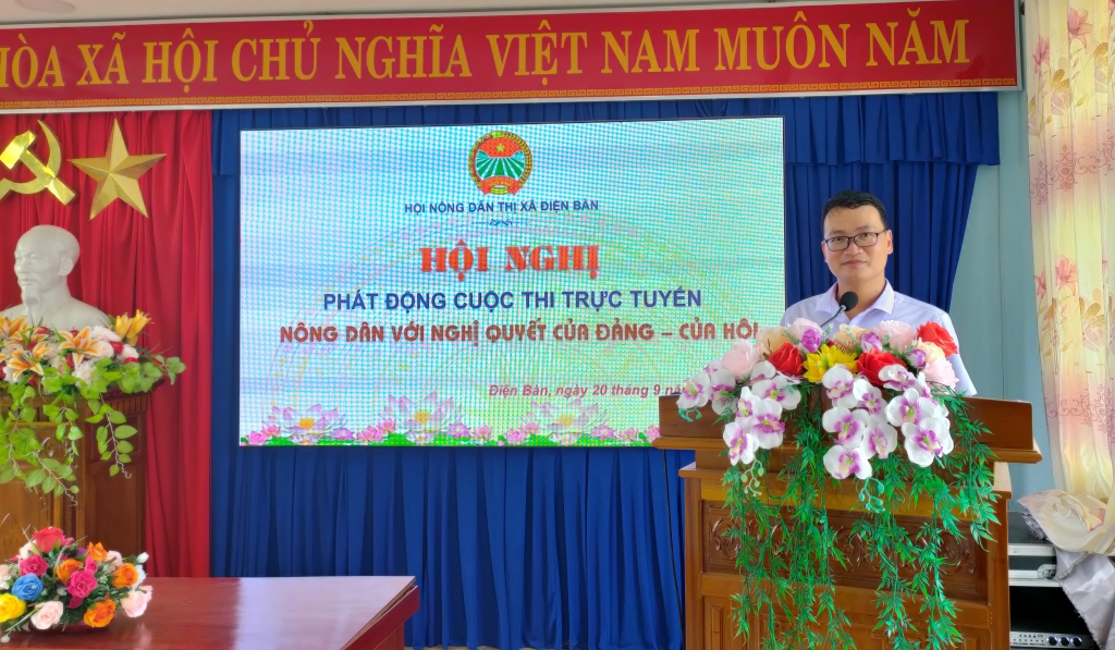 Ông Đặng Hữu Tú - Chủ tịch HND Điện Bàn phát biểu khai mạc cuộc thi