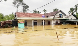 Thừa Thiên Huế: Mưa lũ khiến hơn 53.000 ngôi nhà bị ngập nước