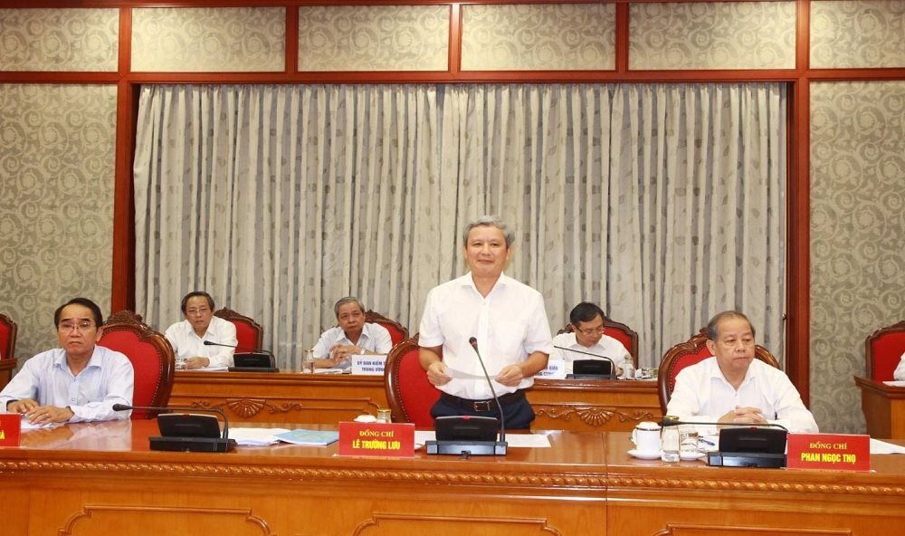 Bí thư Tỉnh ủy Lê Trường Lưu báo cáo tại buổi làm việc của Bộ Chính trị, Ban Bí thư