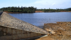 Quảng Ngãi: Nạo vét lòng hồ Hóc Mít và Mạch Điểu để tăng dung tích chứa nước
