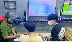 Đà Nẵng: Tiệm game online lén lút hoạt động bất chấp lệnh cấm