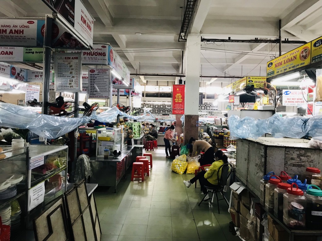 Đà Nẵng: Chợ truyền thống ế ẩm, tiểu thương lao đao muốn bỏ chợ