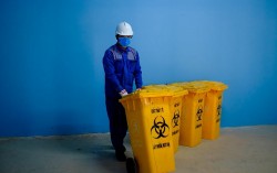 Đà Nẵng: Thiết lập tổ thu gom rác thải phát sinh từ người mắc COVID-19