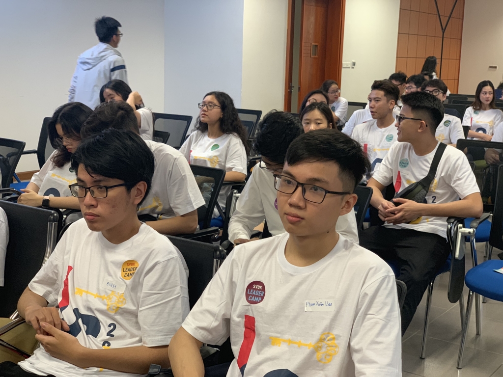 Các sinh viên Việt Nam tại nước ngoài tham dự chương trình với mong muốn tìm được hướng đi trong tương lai