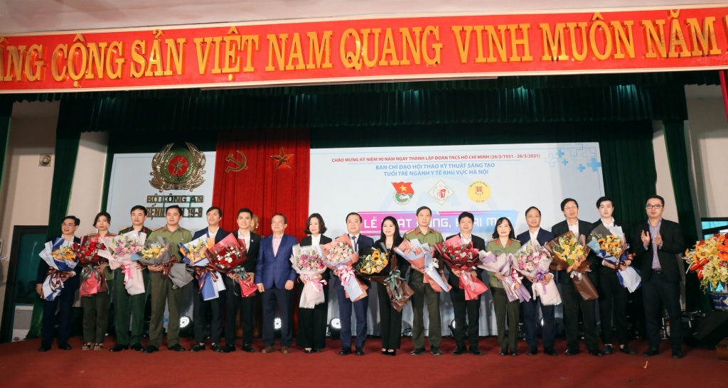 T Ra mắt Ban Chỉ đạio Hội thao