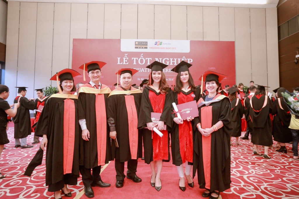 Học bổng Thạc sĩ Quản trị kinh doanh của FSB thu hút nhiều học viên