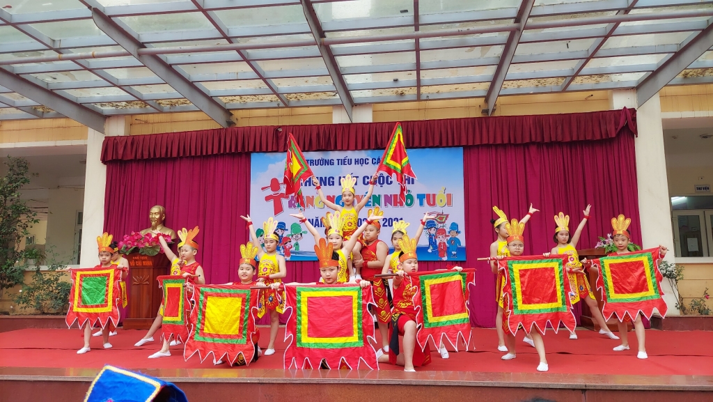Sôi nổi cuộc thi “Trạng nguyên nhỏ tuổi” của học trò trường Tiểu học Cát Linh