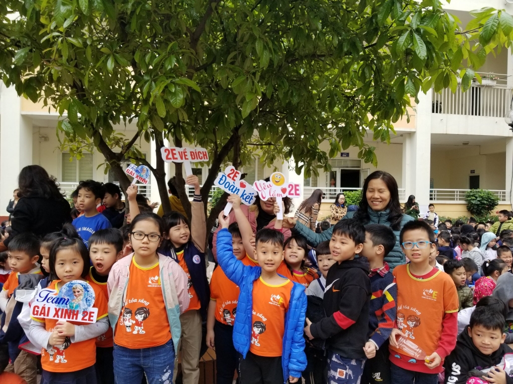 Những hoạt động Đội đã mang đến cho cô trò trường Cát Linh nhiều cảm xúc
