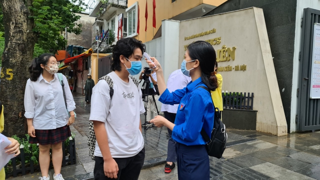 Tuổi trẻ Hà Nội đồng loạt ra quân “Tiếp sức mùa thi”