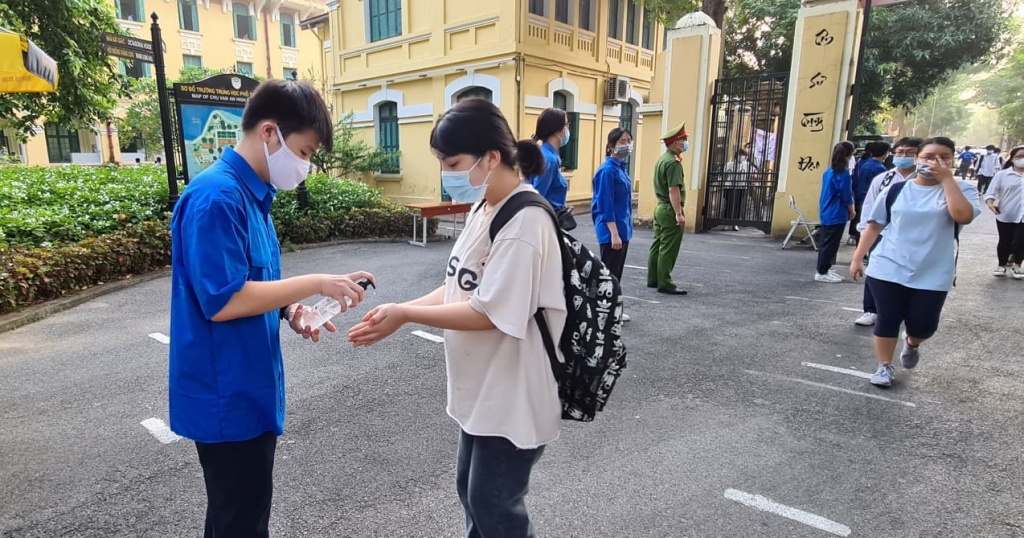 Động viên các tình nguyện viên 