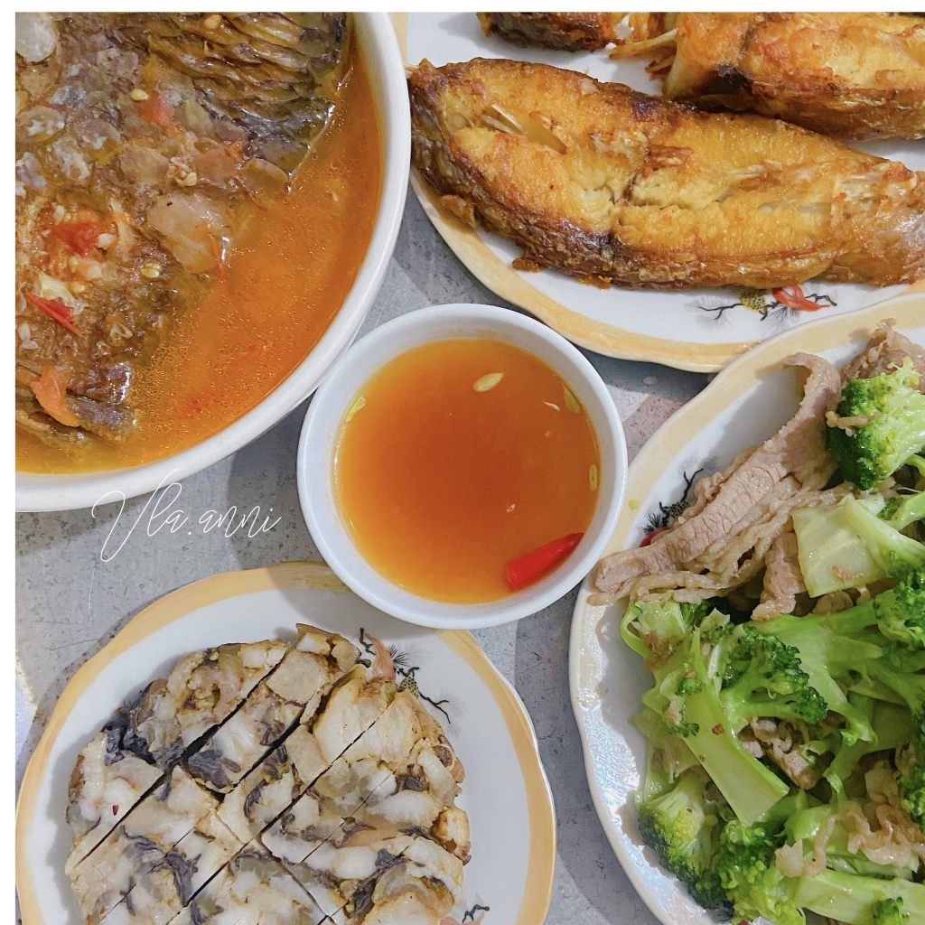 Mỗi ngày một món, Lan Anh dần hình thành cho mình thói quen chuẩn bị cơm mang đi làm