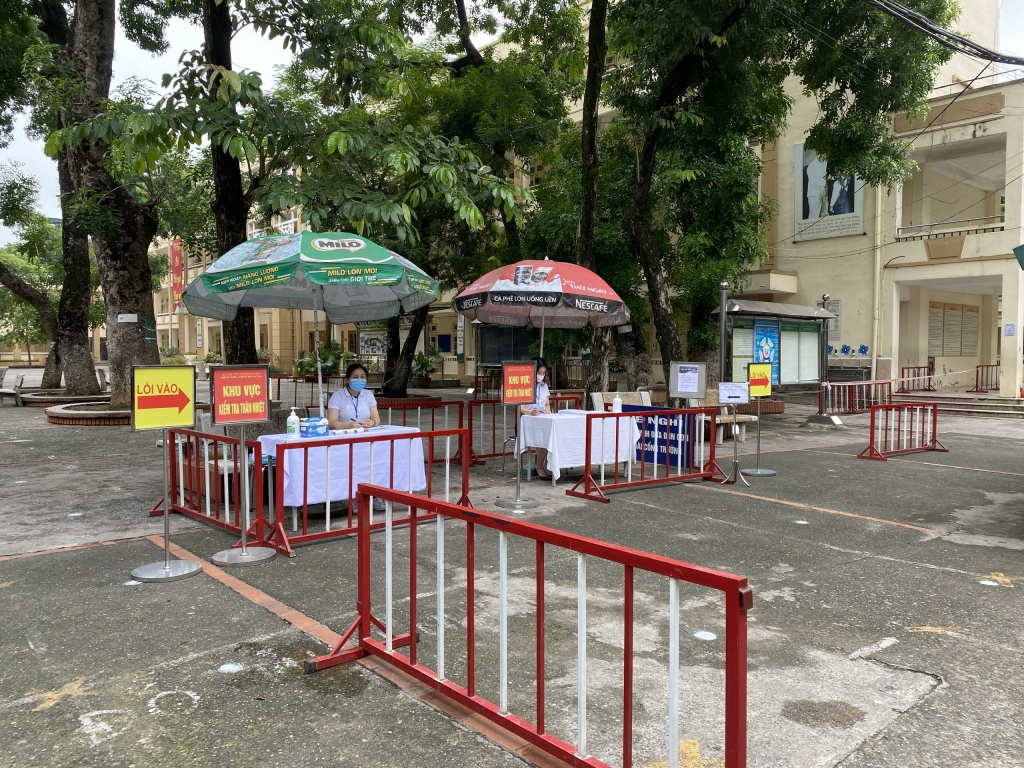 Trường THCS Đống Đa xây dựng sẵn 3 kịch bản về phòng chống dịch cho ngỳ tuyển sinh trực tiếp