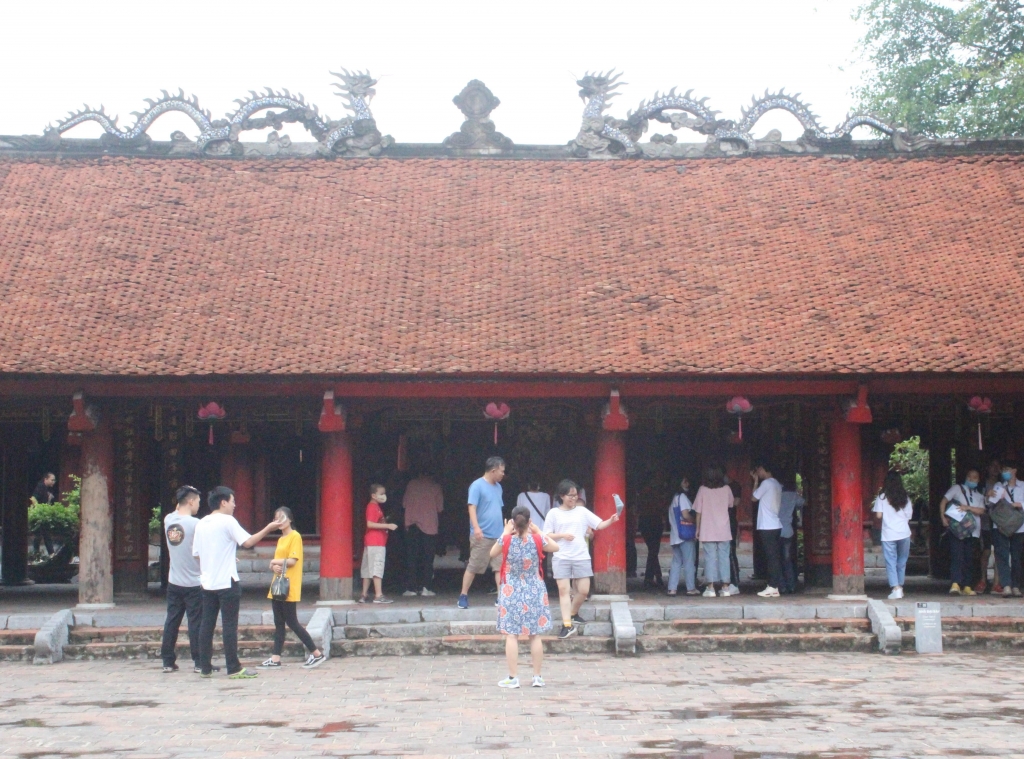 2148 quoc tu giam 4