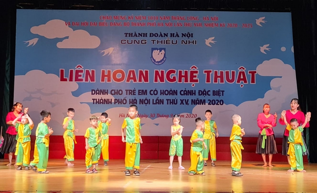 Ngày hội nghệ thuật của trẻ khuyết tật