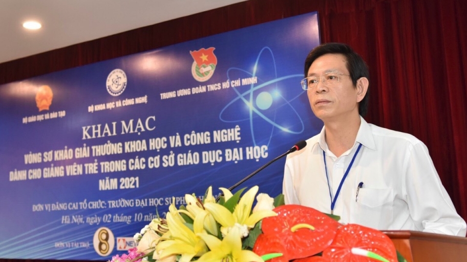 Giải thưởng Khoa học và Công nghệ - diễn đàn học thuật dành cho giảng viên trẻ