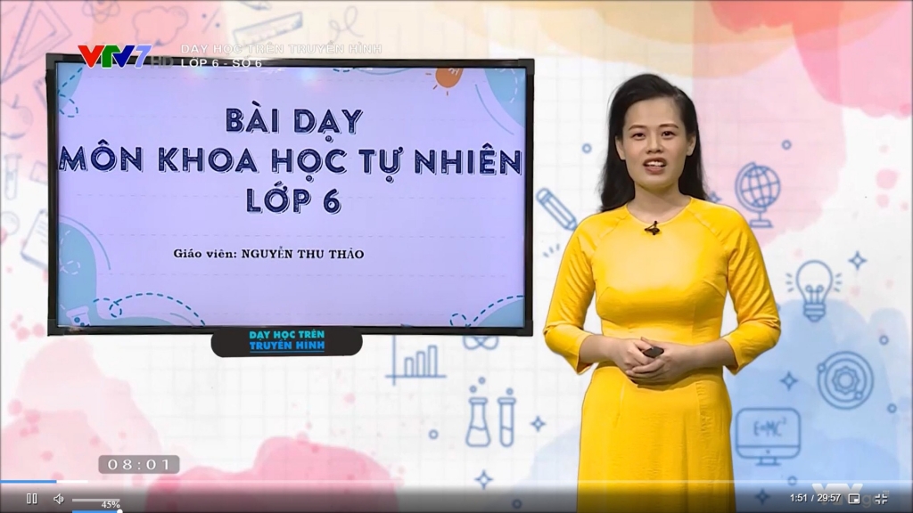 Cô Thu Thảo dạy môn Khoa học Tự nhiên trên kênh VTV7