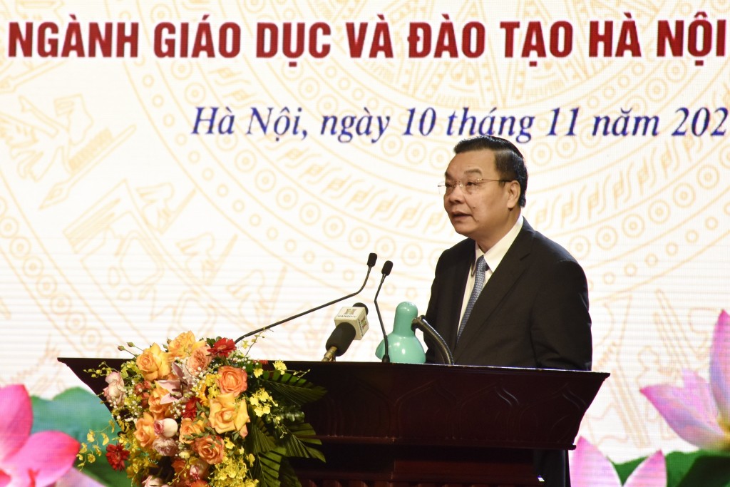 Chủ tịch UBND thành phố Hà Nội phát biểu tại chương trình
