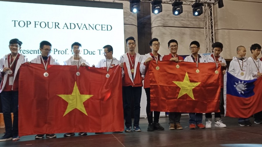 Học sinh Hà Nội đạt thành tích cao tại Kỳ thi “Vô địch các đội tuyển Toán thế giới”