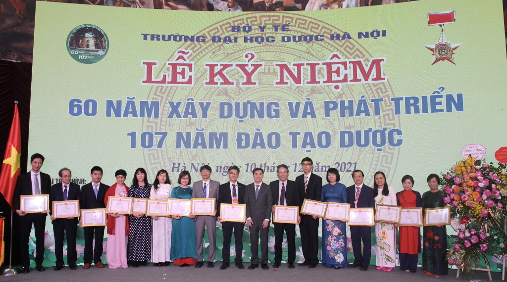 Đại học Dược Hà Nội kỷ niệm 60 năm Ngày thành lập trường