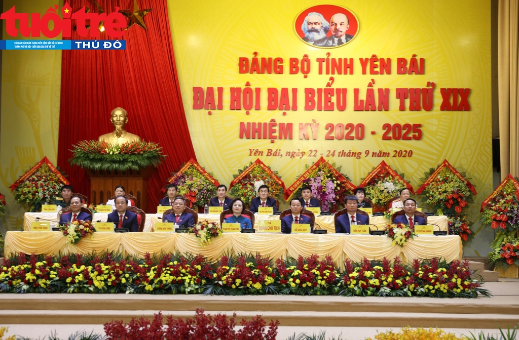 Đoàn Chủ tịch Đại hội Đại biểu Đảng bộ tỉnh Yên Bái lần thứ XIX, nhiệm kỳ 2020   2025.