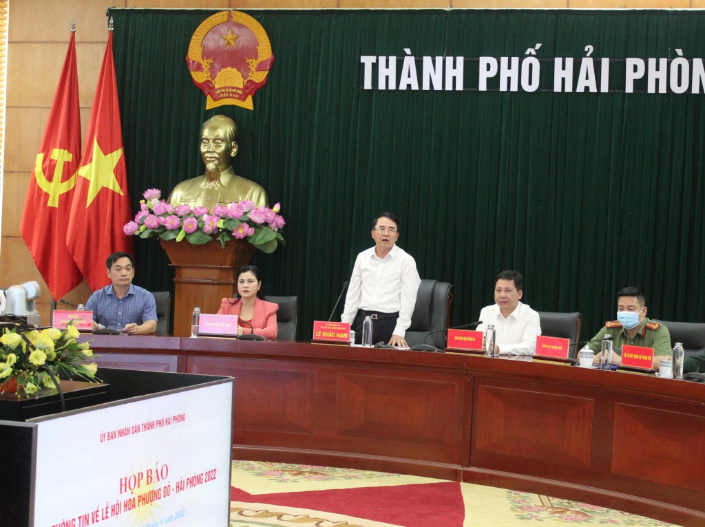 Phó Chủ tịch UBND thành phố Lê Khắc Nam - Phó Chủ tịch UBND thành phố, Phó Trưởng ban Thường trực Ban Tổ chức Lễ hội Hoa Phượng Đỏ - Hải Phòng 2022 