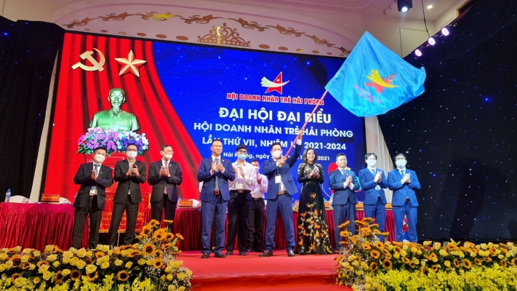 Anh Đỗ Hữu Huỳnh giữ chức Chủ tịch Hội Doanh nhân trẻ Hải Phòng