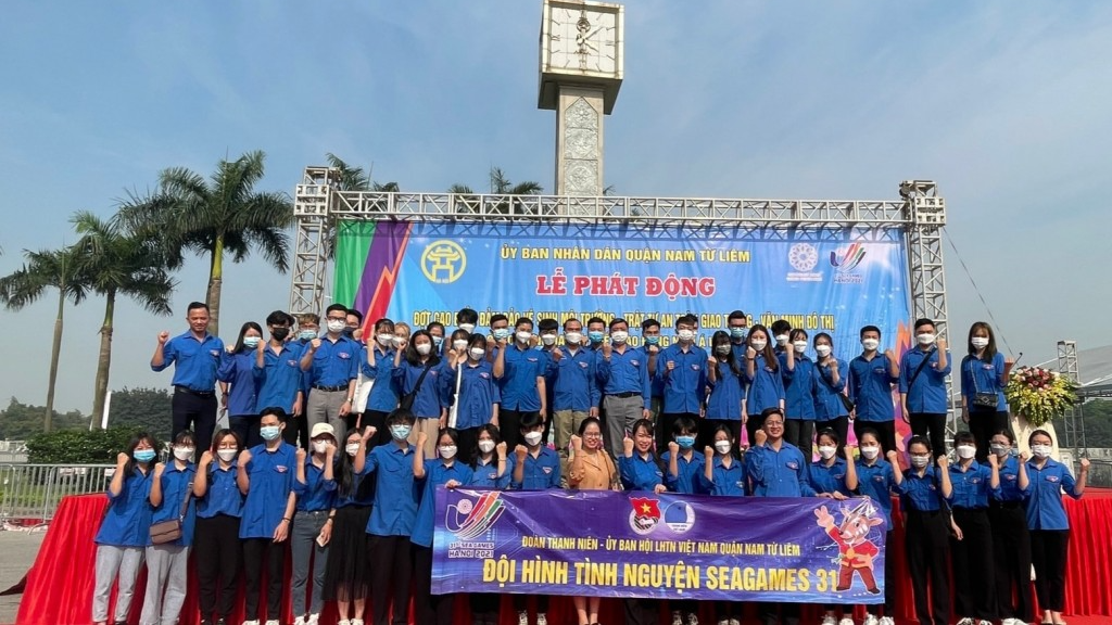 Đội tình nguyện SEA Games của quận Nam Từ Liêm