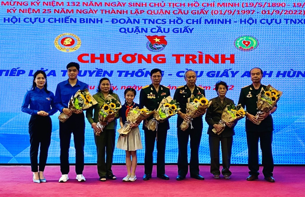 Bí thư Quận đoàn Cầu Giấy Lê Thị Thu Trang