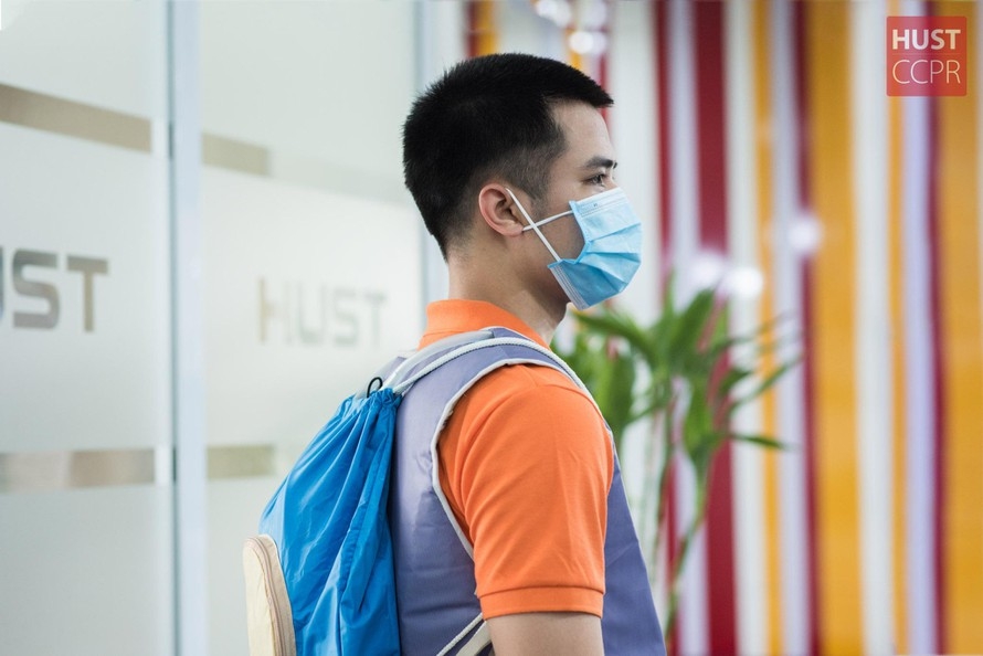Thiết kế áo làm mát của các bạn sinh viên
