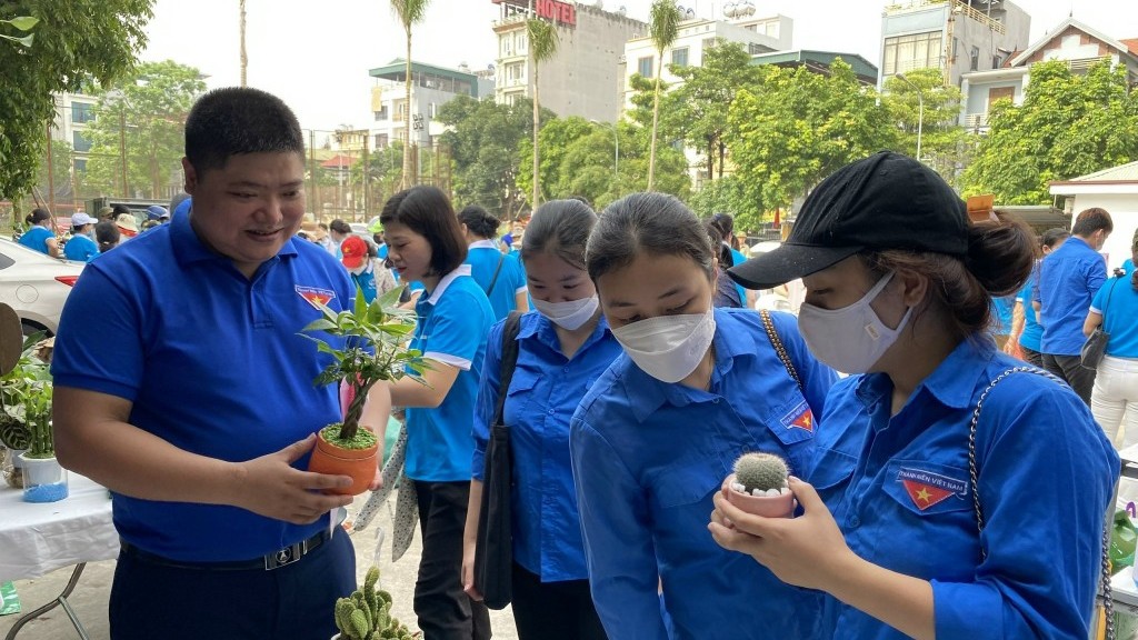 Bạn trẻ Thủ đô nói về trách nhiệm của mình theo Luật Thanh niên