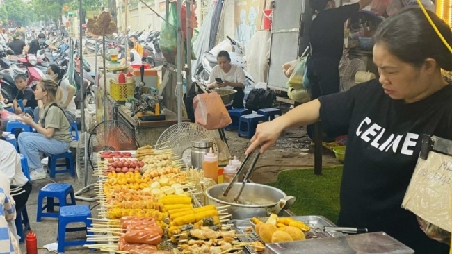 Hàng ăn ở chợ dân sinh có an toàn?