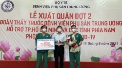 122 y, bác sĩ “Nam tiến” hỗ trợ chống dịch Covid-19