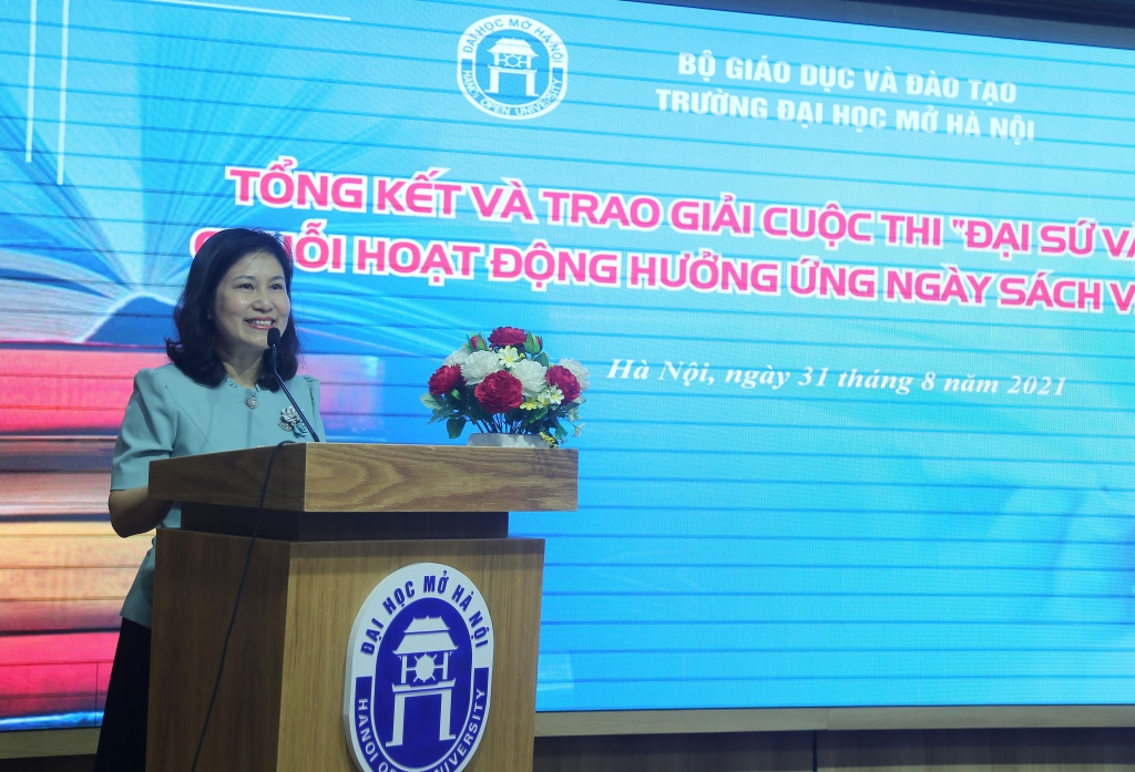 TS Dương Thăng Long, Phó Hiệu trưởng trường Đại học Mở Hà Nội,