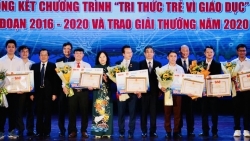 Vinh danh "Tri thức trẻ vì giáo dục" năm 2020