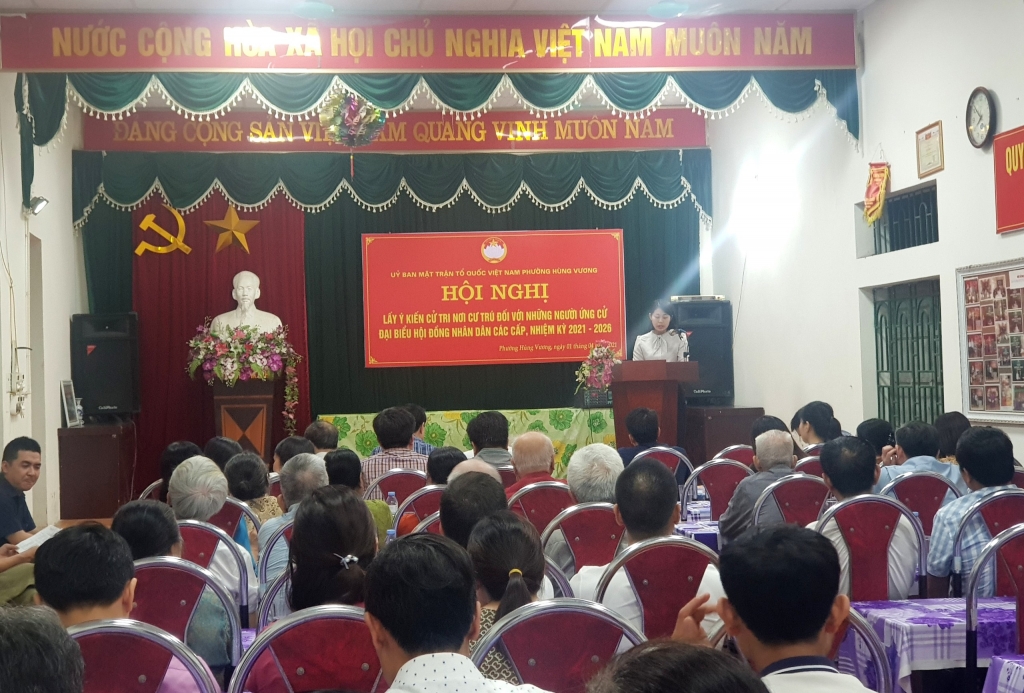 Các hội nghị lấy ý kiến nhận xét của cử tri đối với người ứng cử đang được thành phố triển khai nghiêm túc, bảo đảm nguyên tắc dân chủ