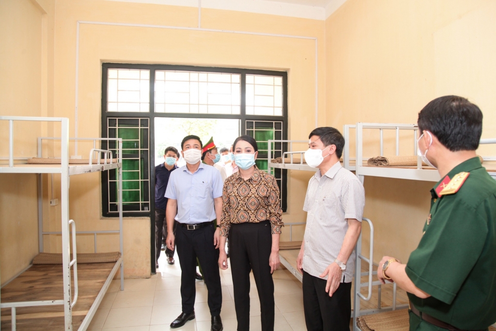 Trung tâm giáo dục quốc phòng và an ninh thuộc Trường Đại học Sư phạm 2 có sức chứa được khoảng 1000 người