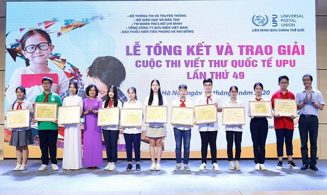 Ba học sinh Vĩnh Phúc giành giải thưởng Cuộc thi viết thư quốc tế UPU lần thứ 50