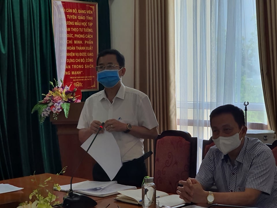Đồng chí Đặng Quang Hòa, phó Giám đốc Sở GD&ĐT  về công tác chuẩn bị kỳ thi tốt nghiệp THPT và kết quả kỳ thi tuyển sinh vào kỳ thi tuyển sinh vào lớp 10 THPT năm học 2021-2022.