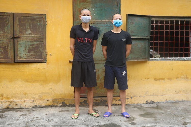 Đối tượng Long và Trường